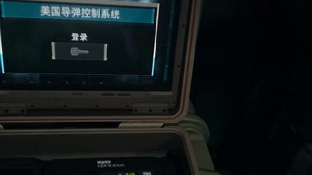 《使命召唤19：现代战争2》按哪两个键关闭导弹？